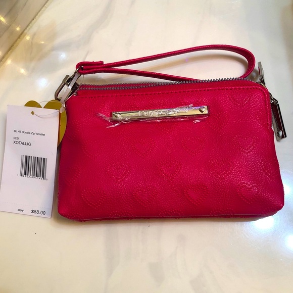Betsey Johnson Red Faux Leather Double Zip Wristlet Embossed Heart Print NWT - Picture 7 of 10